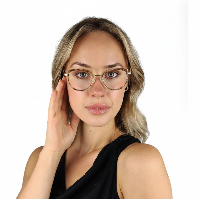 Bella Tortoise Gold Female | Baxter Phillips | Fashionable Prescription Eyewear
