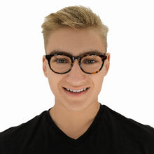 Load image into Gallery viewer, Sophie Tortoise Unisex Male | Baxter Phillips | Fashionable Prescription Eyewear