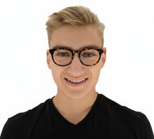 Load image into Gallery viewer, Sophie Tortoise Unisex Male | Baxter Phillips | Fashionable Prescription Eyewear