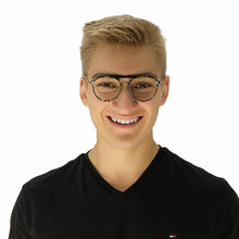 Load image into Gallery viewer, Suffock Tortoise Men's Eyeglasses | Baxter Phillips | Fashionable Prescription Eyewear