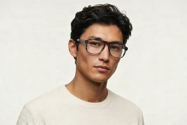 Bond on a model, Transparent Grey